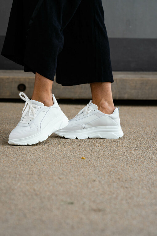 Low- Top Sneaker “AMY” white (CPH03)