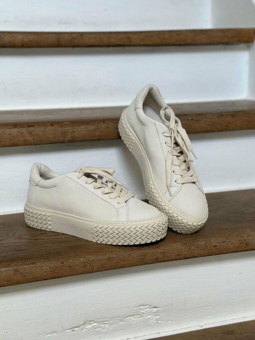 Low-top Sneaker "CHLOE" (CPH01)