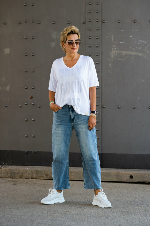 Statement Shirt "KARIAN" white (CC09) /  Jeans "YOANA" - balance blue "(ER87)