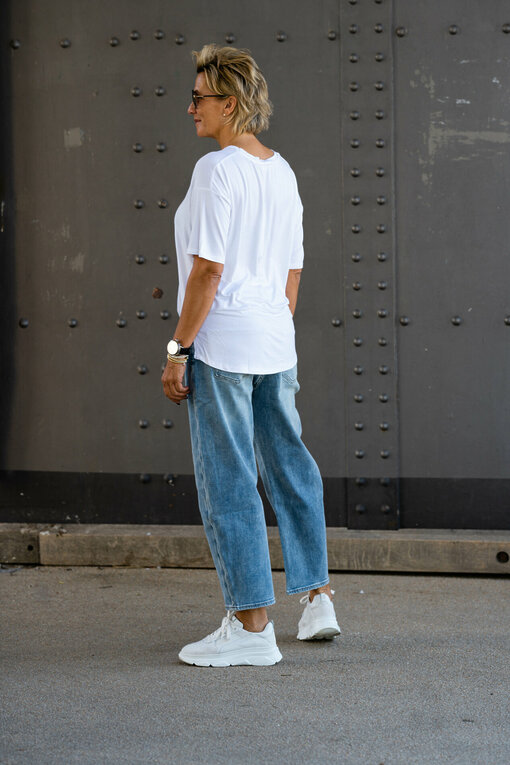 Statement Shirt "KARIAN" white (CC09) /  Jeans "YOANA" - balance blue "(ER87)