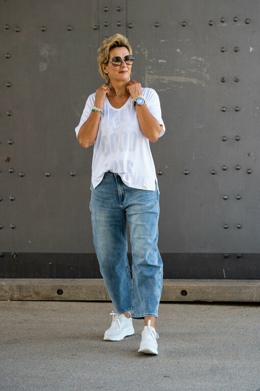 Statement Shirt "KARIAN" white (CC09) /  Jeans "YOANA" - balance blue "(ER87)