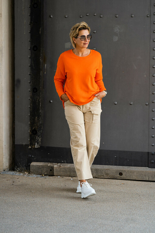 Longsleeve “VALENTINA” true orange (ER73) / 7/8 Jeans "RAISSA" - cafe (ER91)