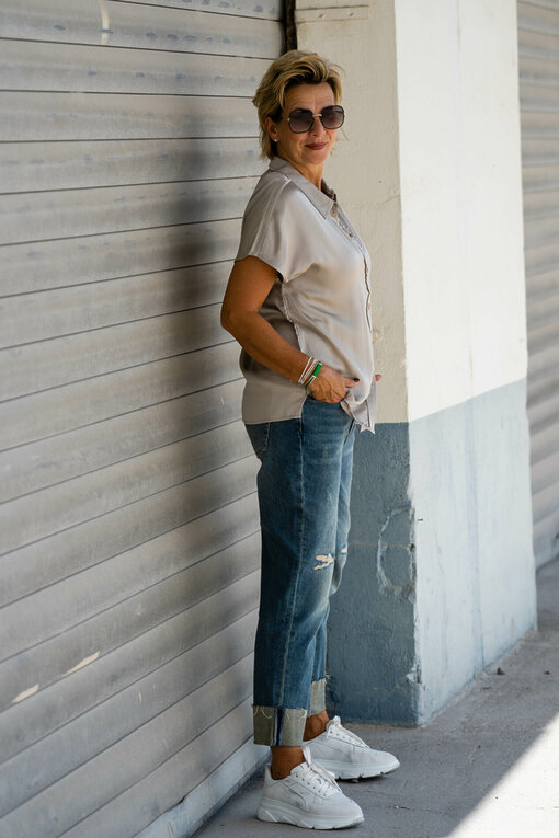 Feine Bluse "PETITE BUTTONS" light taupe/solit (MSC08) / Jeans "JENNY" - ocean blue (ER90)