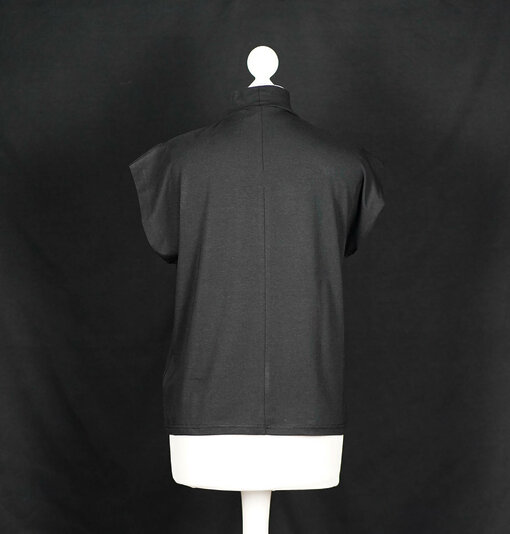 Oversized sleeveless Top "MAI" black (ER27)