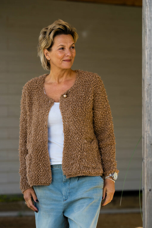 Kuschelige Strickjacke "ELEONORE" caramel (GW03)