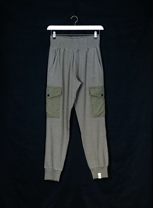 Coole Joggpants "LORNA" oliv (CC19)