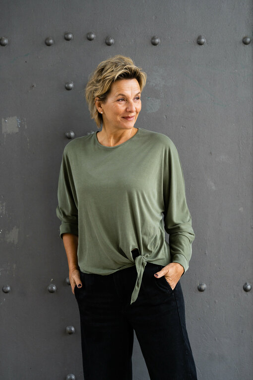 Cooles Knoten-Longsleeve “CAISSY” khaki (BA52)