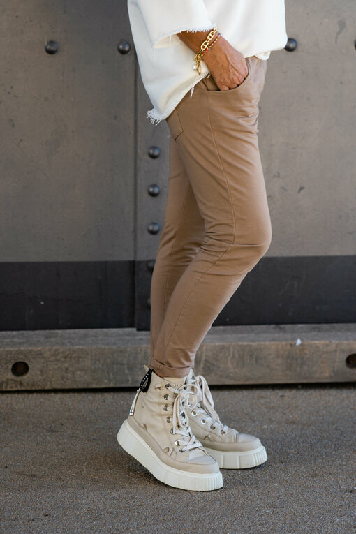 Joggerhose “PRISKA” caramel (FJ)