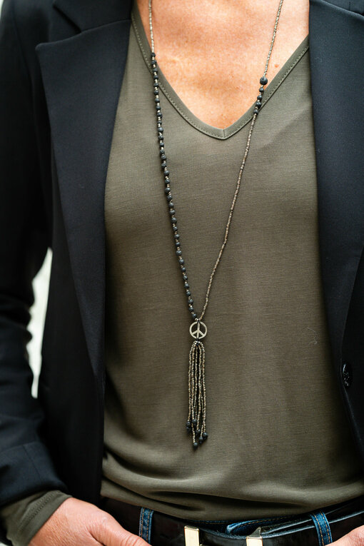 Necklace "PEACE TASSEL" silver/grey (IC34)