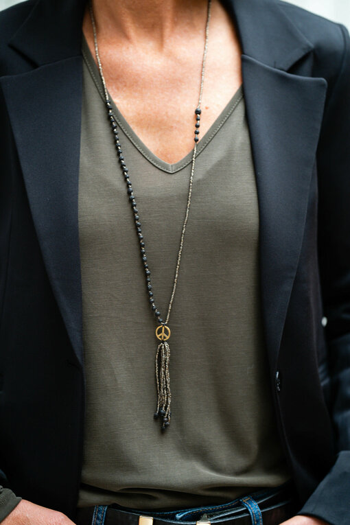 Necklace "PEACE TASSEL" gold/grey (IC34)