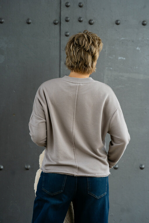 Casual Longsleeve “THALISA” maple (ER22) / Jeans "YOANA" - heavy tucker blue (ER110)