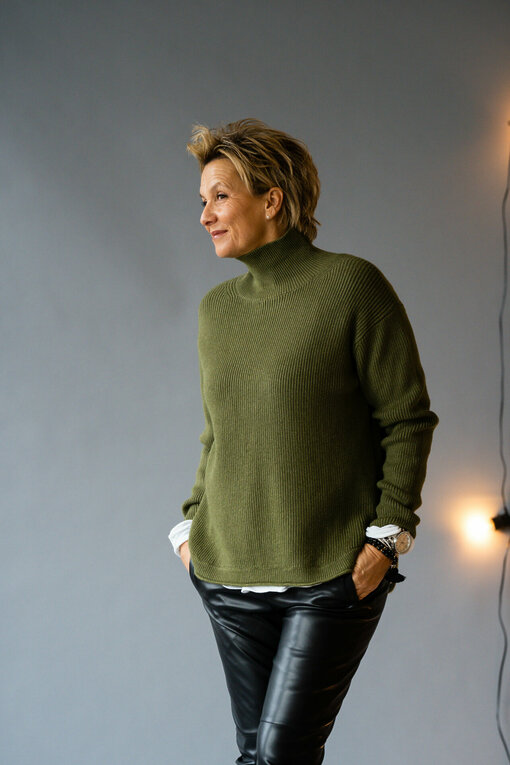 Rippenstrick Pullover “TERESA” khaki (GW235)