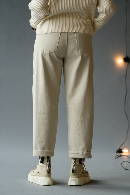 Grobstrickpullover "LEONIA" beige (GW204) / O-Shape Jeans "VIRGINA" beige (H51)