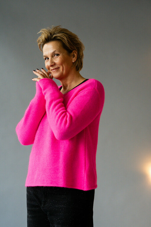 Soft Knit Sweater "CAITLYN" neon pink (10D95)