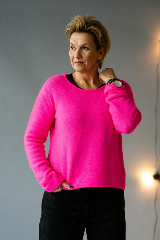 Soft Knit Sweater "CAITLYN" neon pink (10D95)