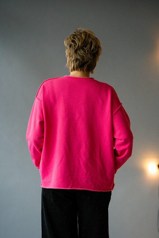 Funkelnde Jeans "KALEA SPARKLE" black (ER75) /Basic Sweatshirt "DEBBIE" pink (GW45)