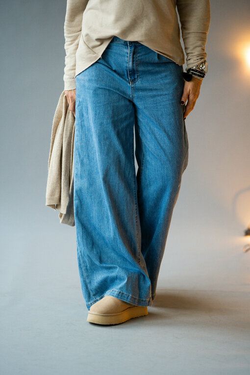 Leichte Jeans Wide Leg "AVERY" (H03)