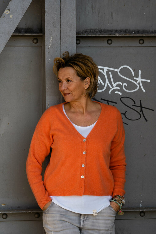 Kuschelige Strickjacke "VIORELLA" orange (GW200)